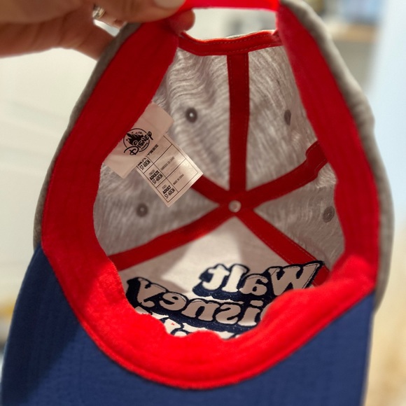 Walt Disney World Vintage Style Baseball Cap - Picture 2 of 4